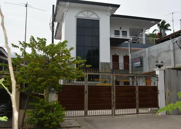 Red Apartelle 게스트하우스