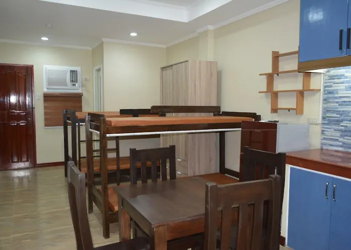 Red Apartelle 게스트하우스 탈리세이